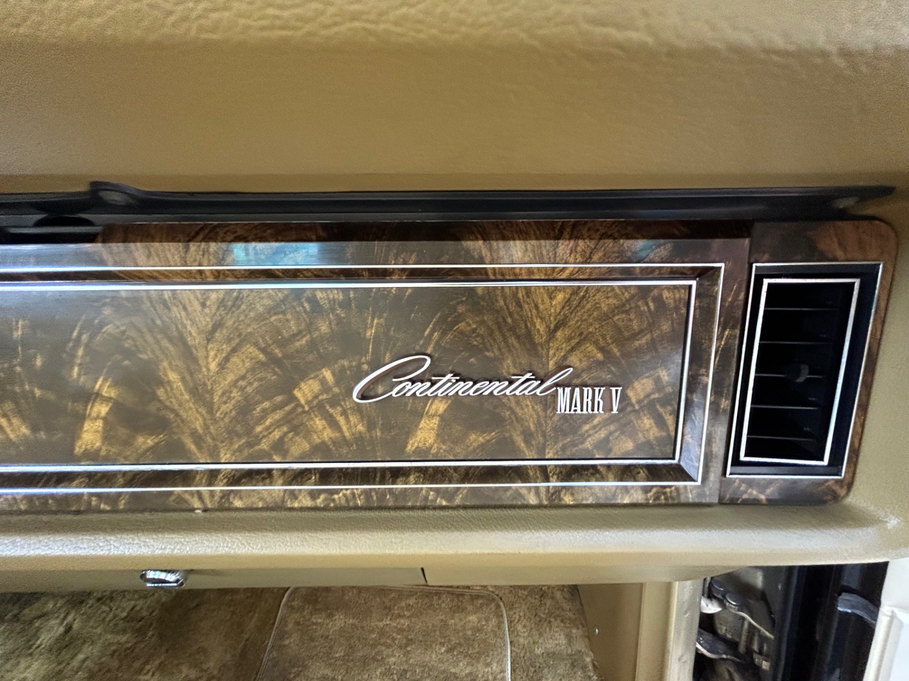 1979 Lincoln Mark V