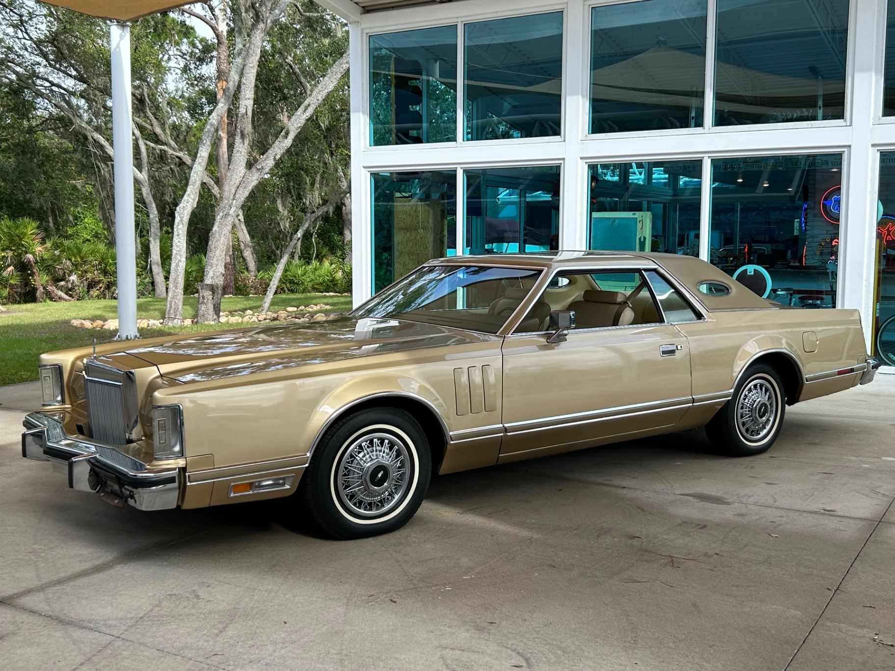 1979 Lincoln Mark V