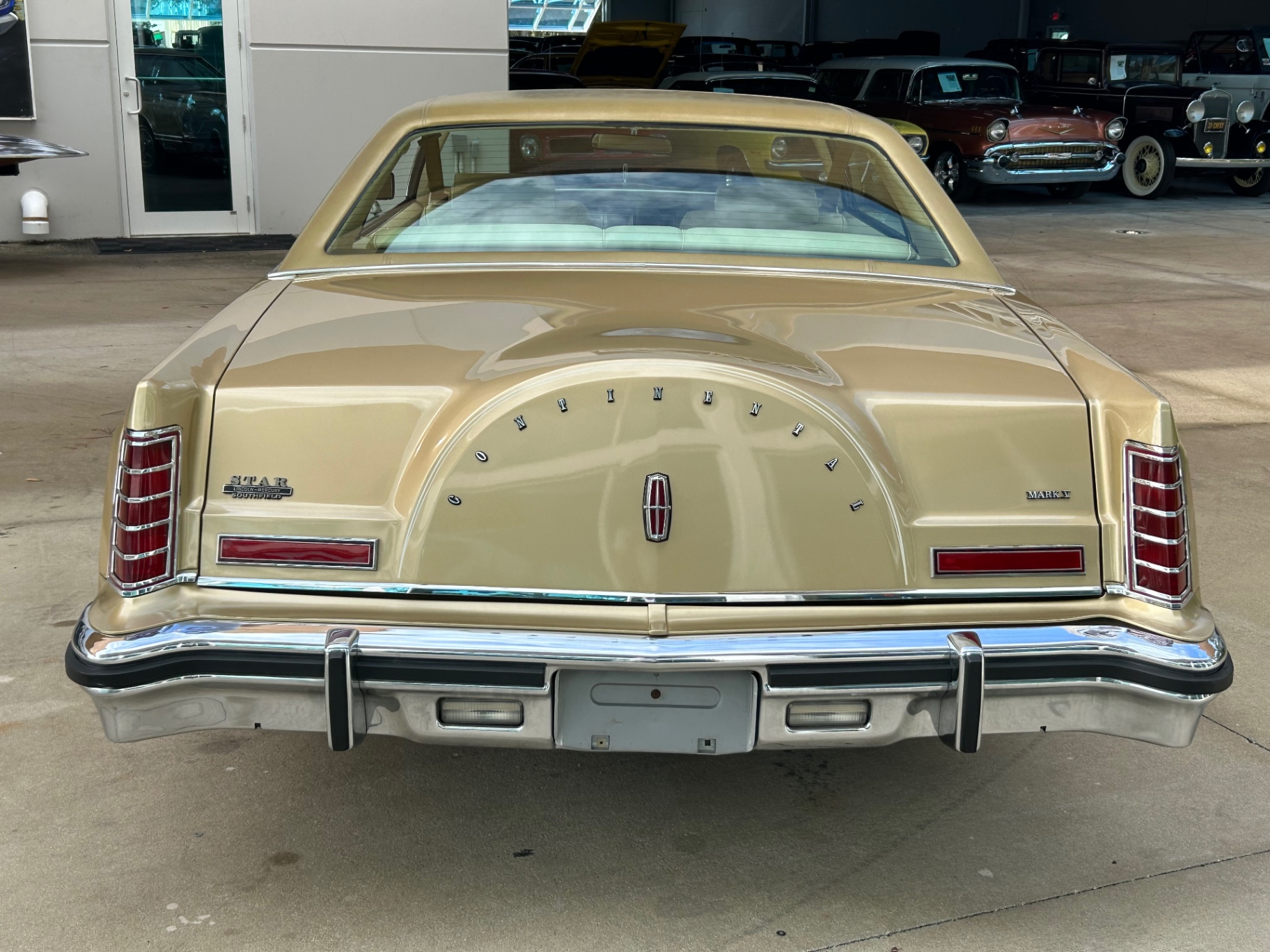 1979 Lincoln Mark V